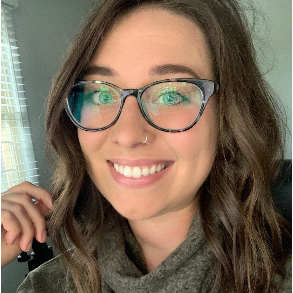 Meet your Posher, Sydney!